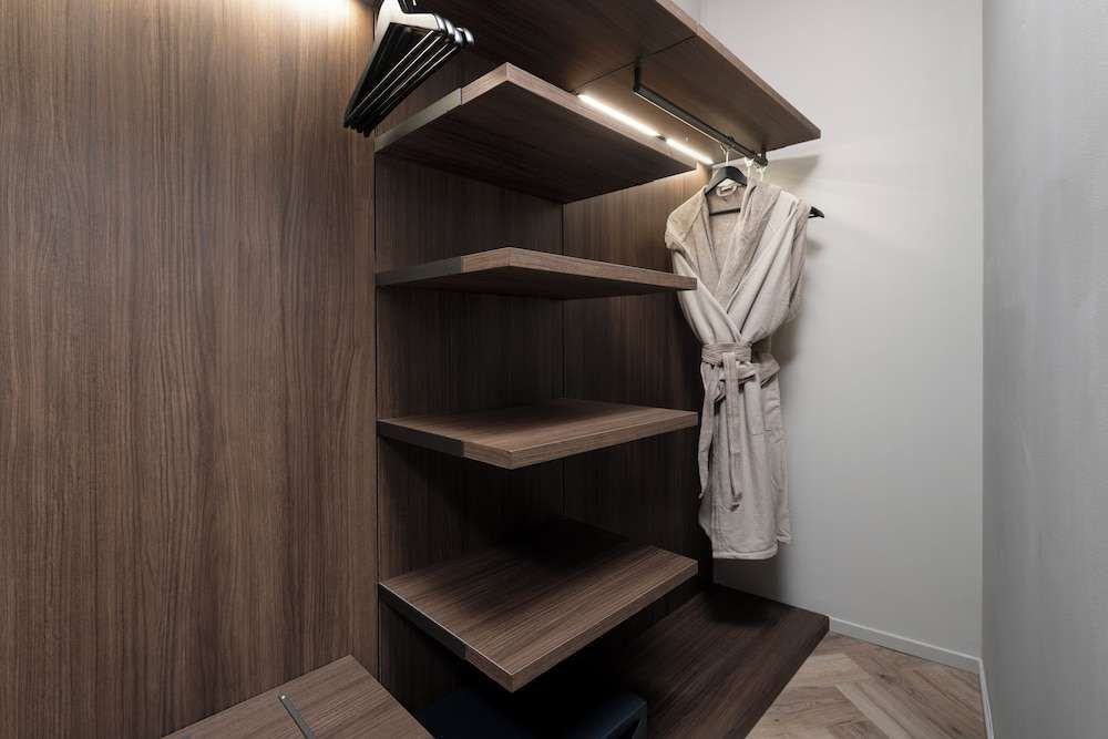 Visionair Suites