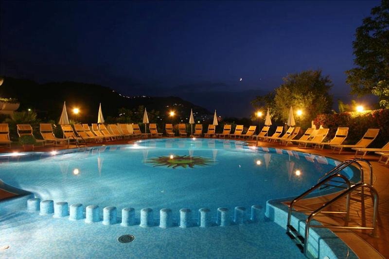 Hotel Tirreno
