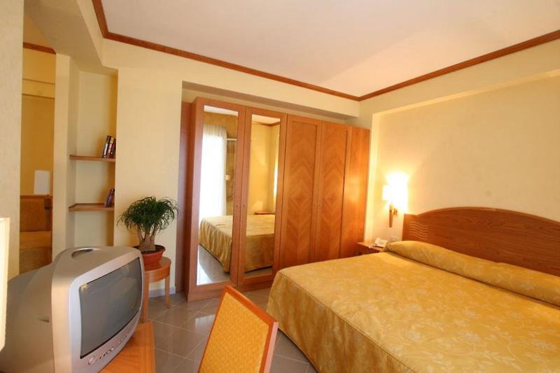 Hotel Tirreno