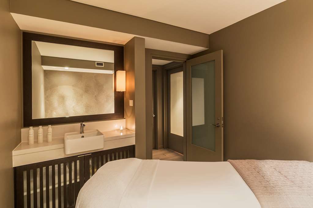 Swissôtel Sydney