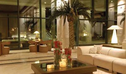 Las Arenas Balneario Resort
