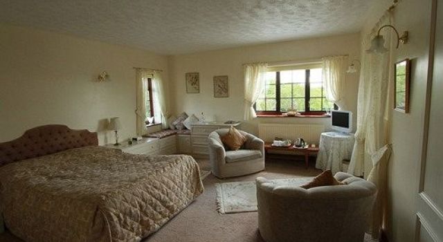 Pointers Guest House