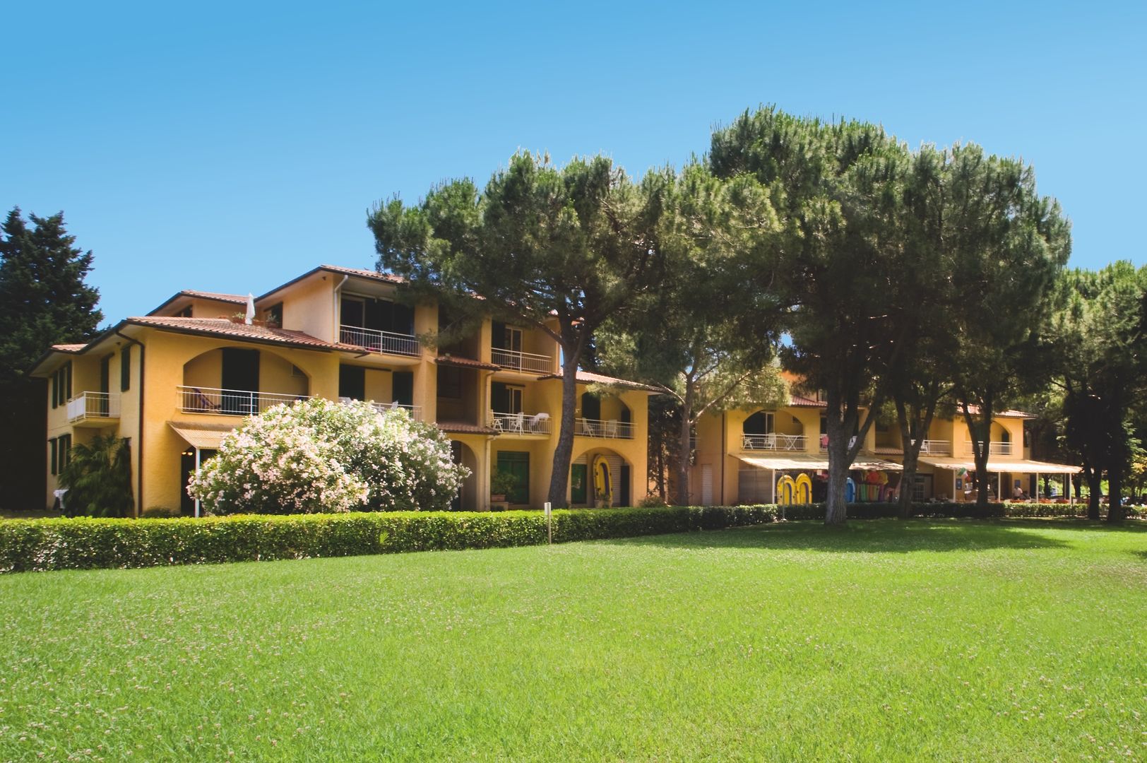 Residence Golfo della Lacona