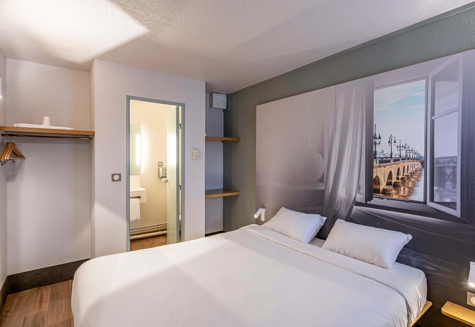 B&B HOTEL Bordeaux Lormont