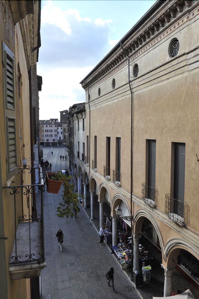Hotel Broletto