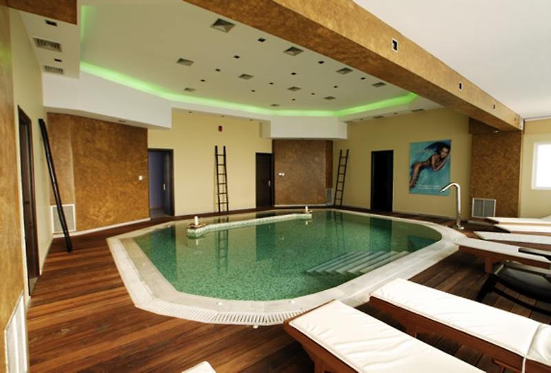Olympia Golden Beach Resort & Spa