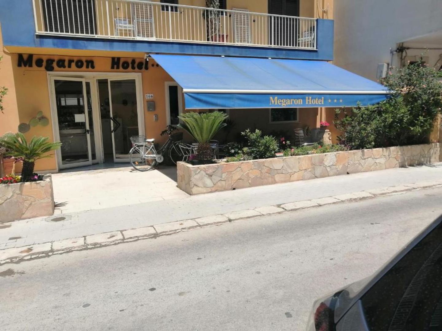 Megaron Hotel