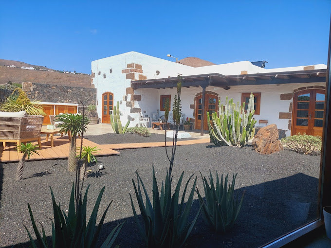 La Casa del Medianero
