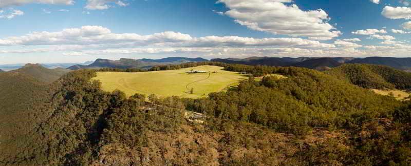 Spicers Peak Lodge