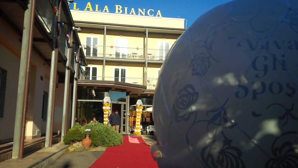 Ala Bianca