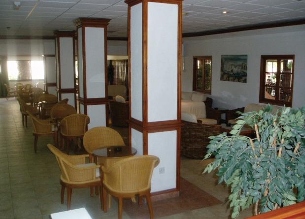 Veronica Hotel