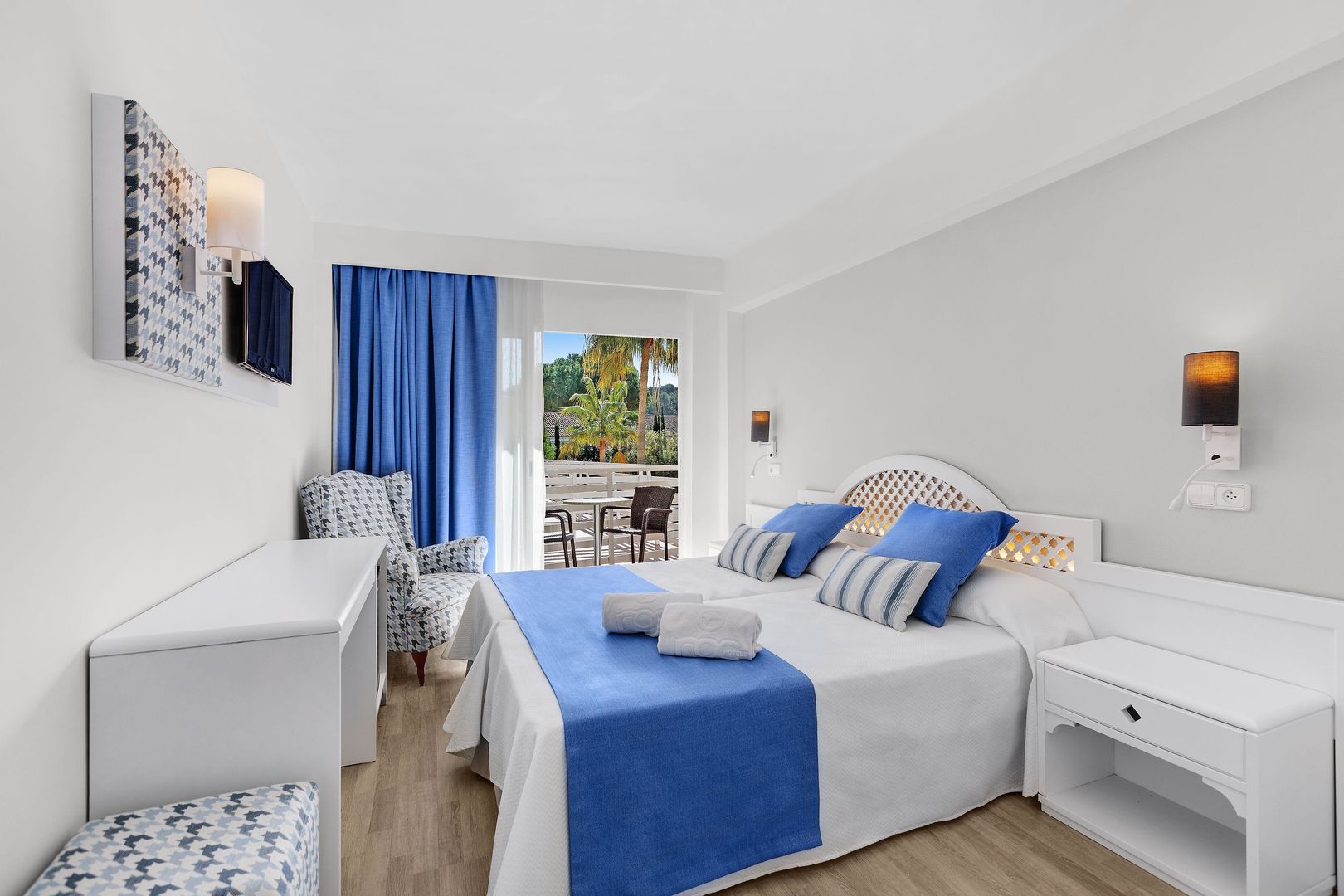 Hotel ROC Oberoy