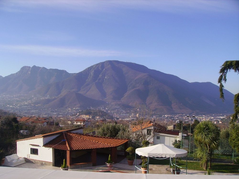 Hotel Diecimare