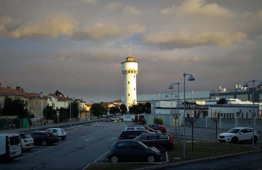 Nuovo Albergo Operai
