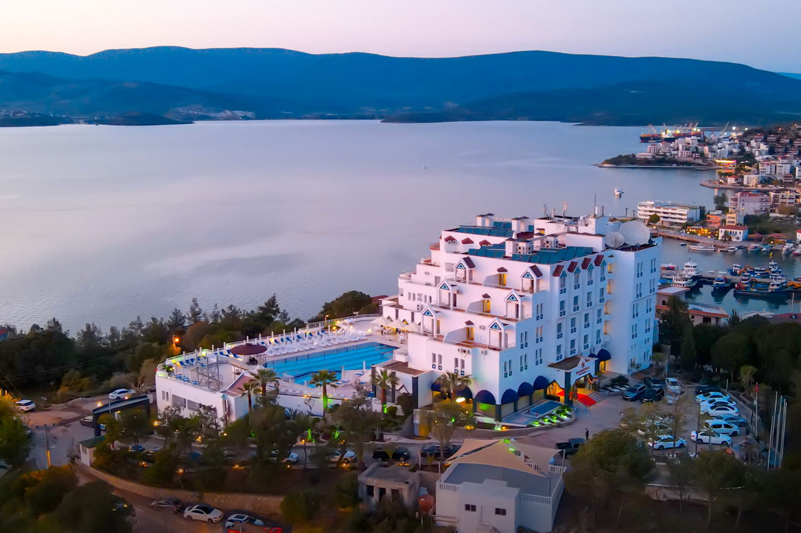 Roseira Beach Resort