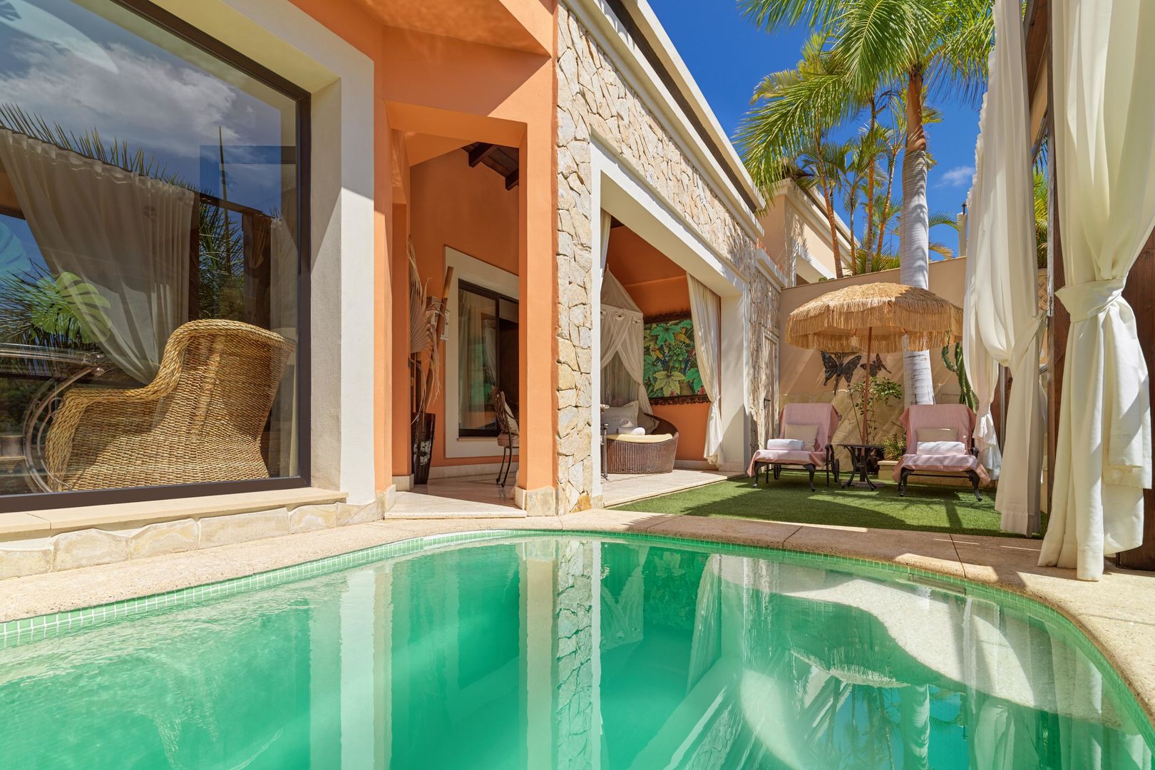 Hotel Royal Garden Villas & Spa