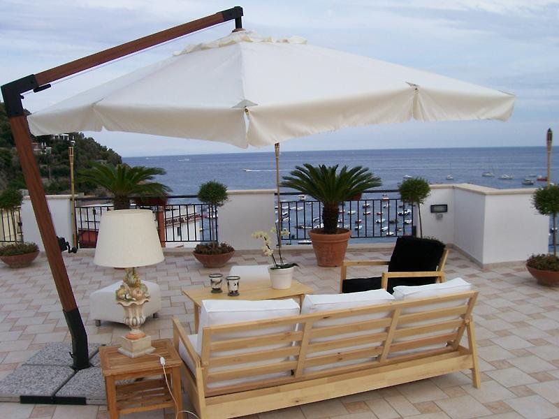 Punta Campanella Resort & Spa