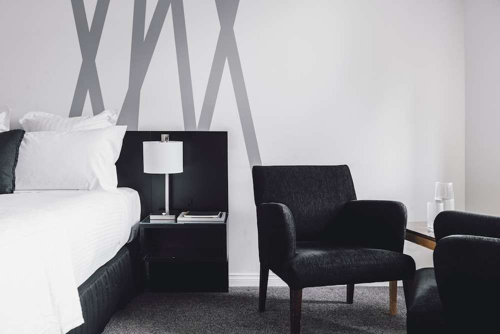 Quay West Suites Melbourne
