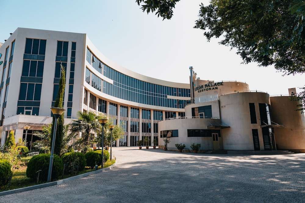 Khazar Palace Hotel