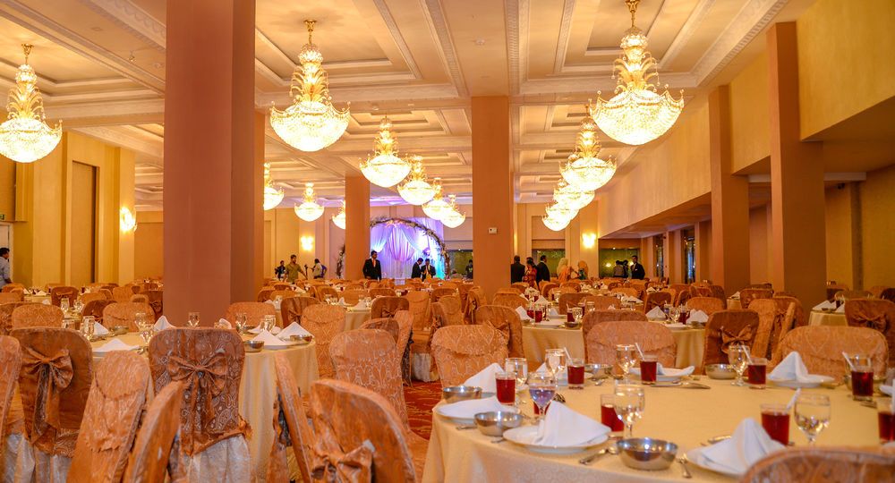 Grand Kandyan Hotel