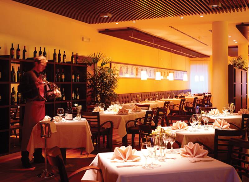 Four Points by Sheraton Bolzano