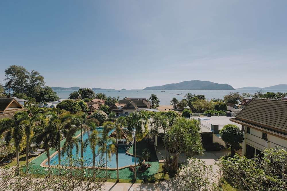 Blue Beach Grand Resort And Spa
