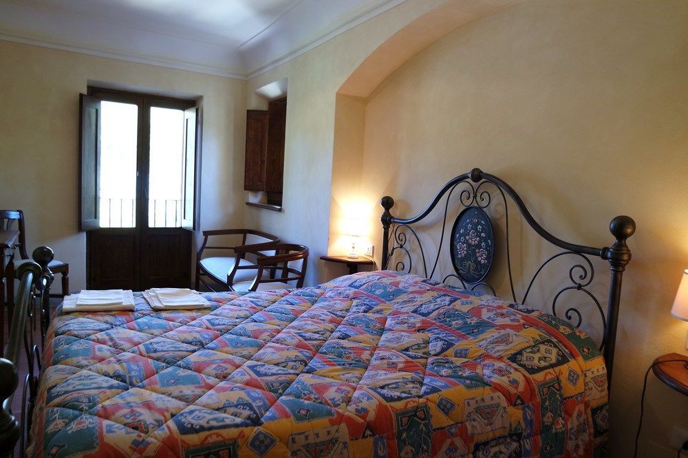 Albergo Diffuso Borgo Villa Retrosi