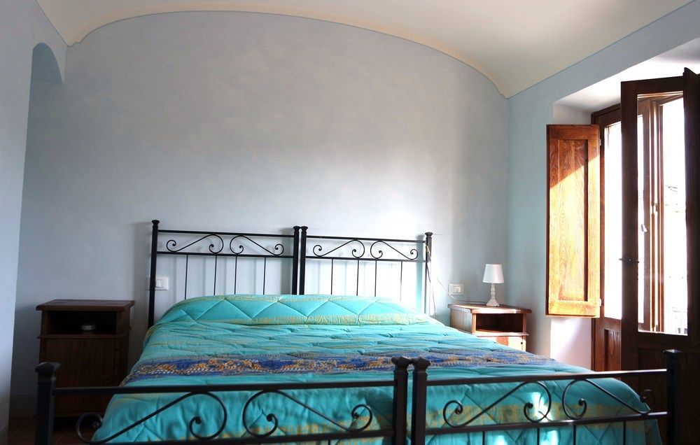 Albergo Diffuso Borgo Villa Retrosi