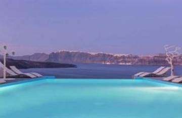 Astarte Suites