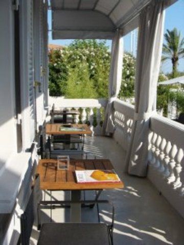 Villa Grey