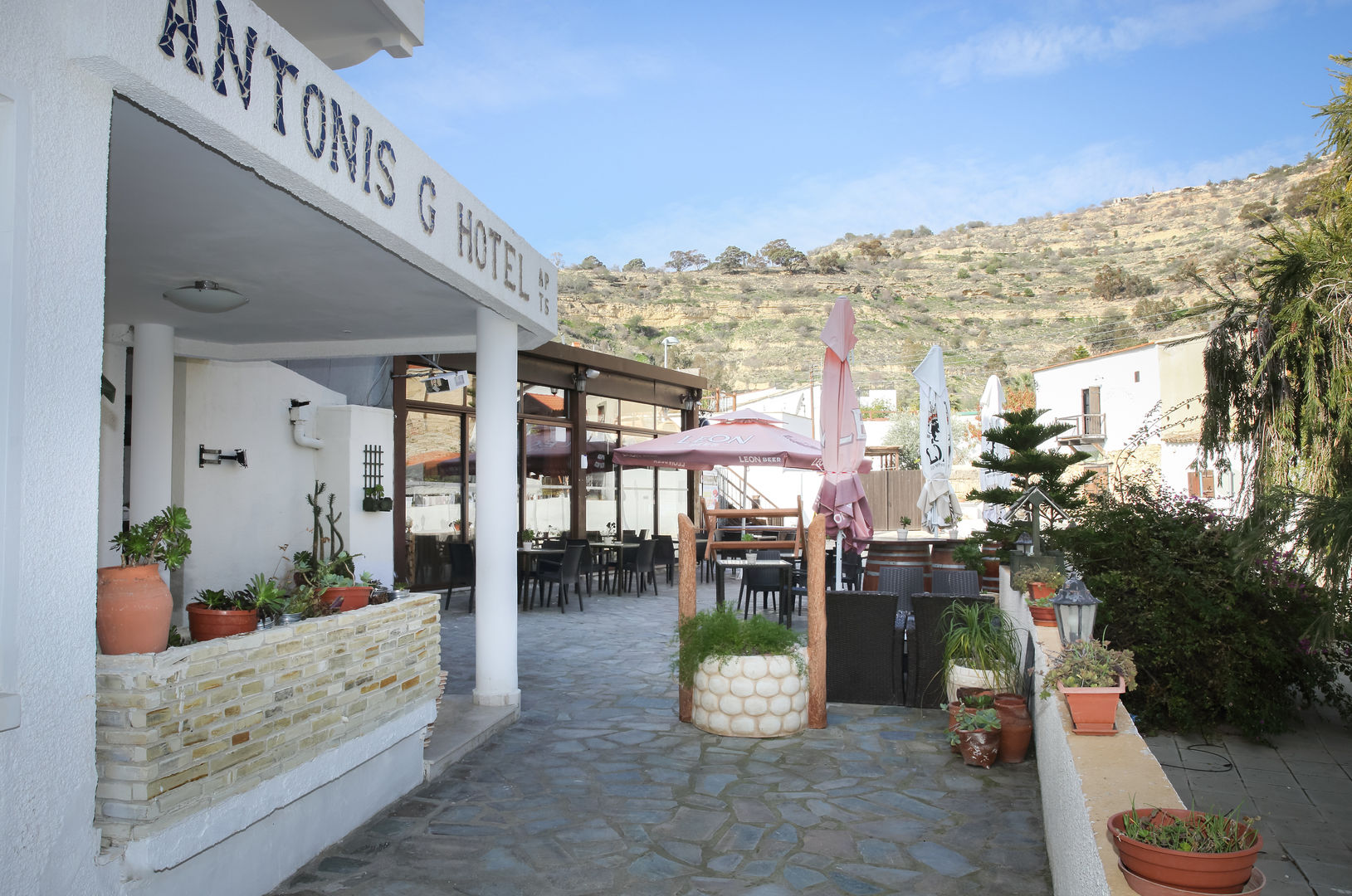 Antonis G Hotel