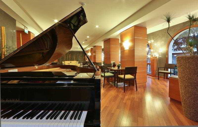 Hotel Master