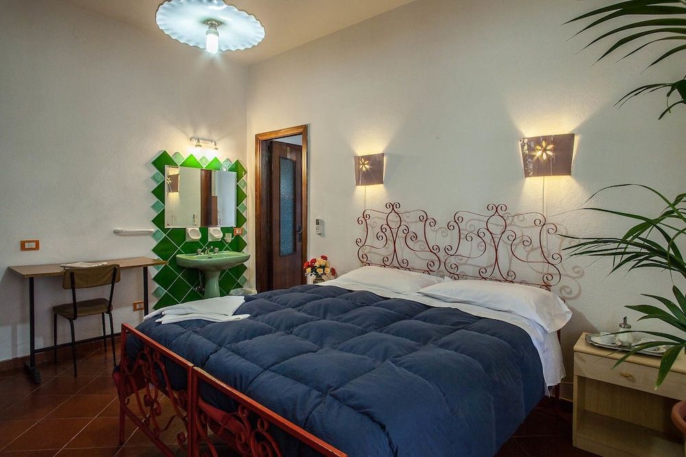 Villarosa Hotel