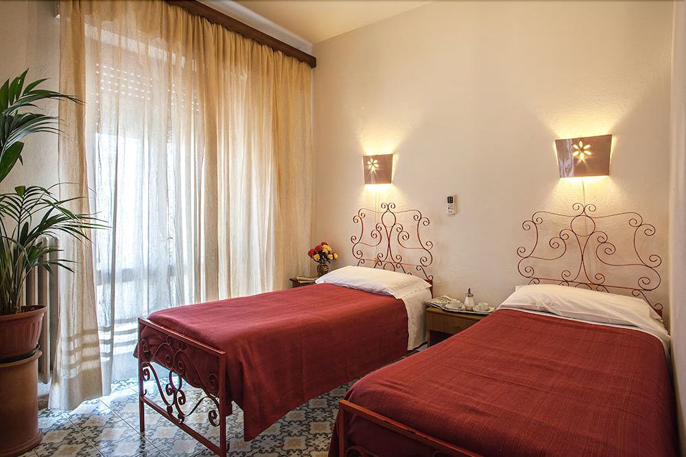 Villarosa Hotel