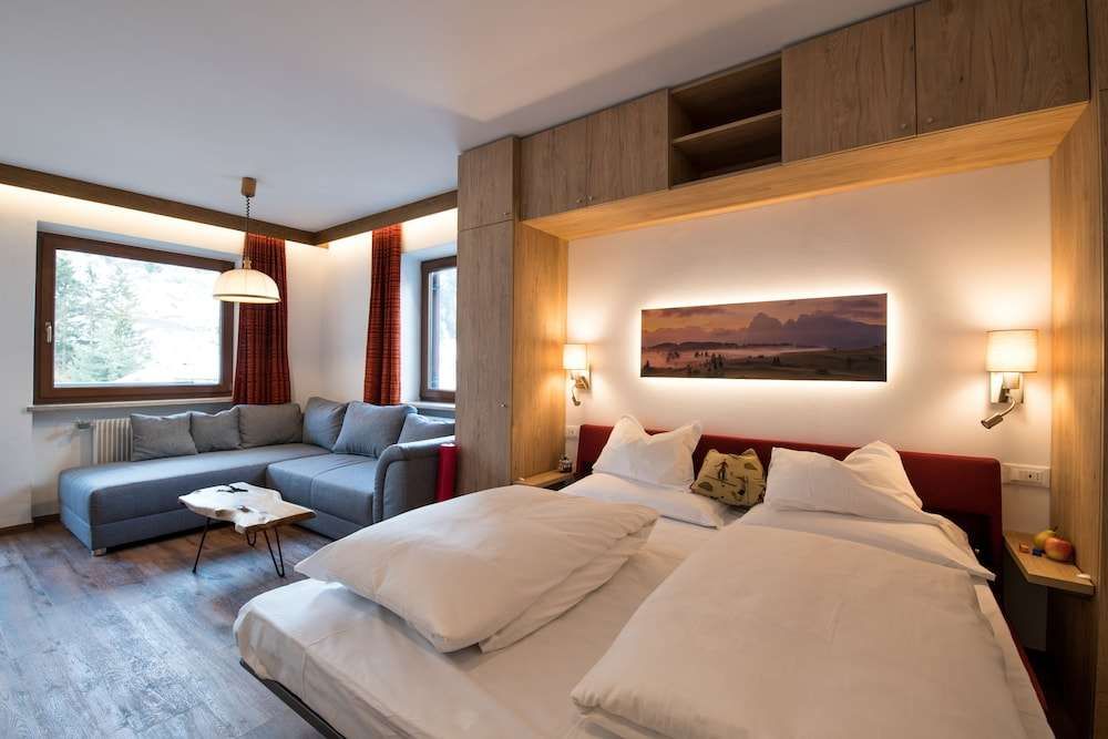 Residence Hotel La Tambra
