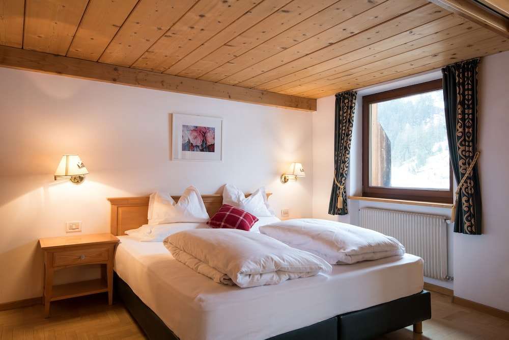Residence Hotel La Tambra