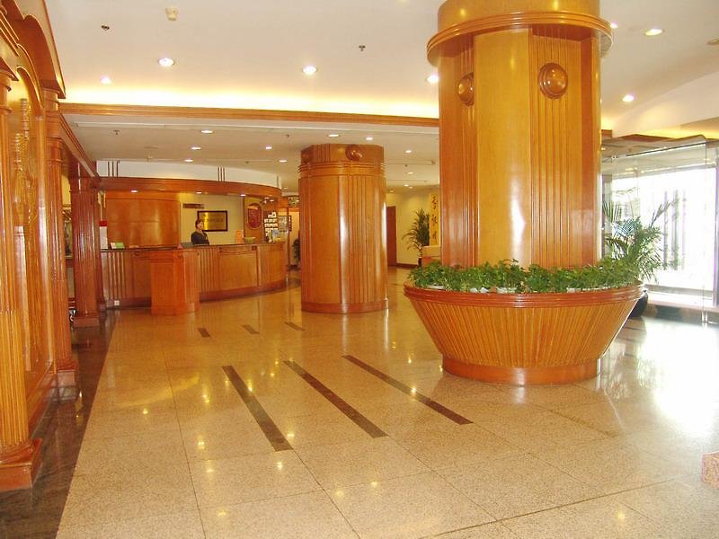 Mercure Dalian City Center