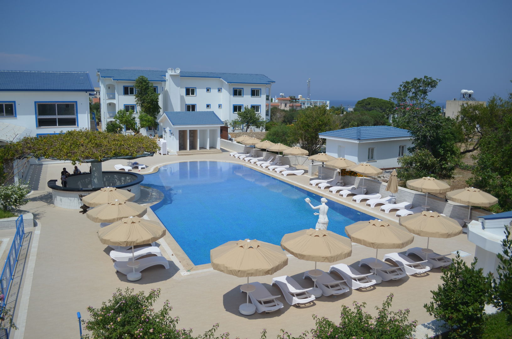 Queen Aphrodite Hotel