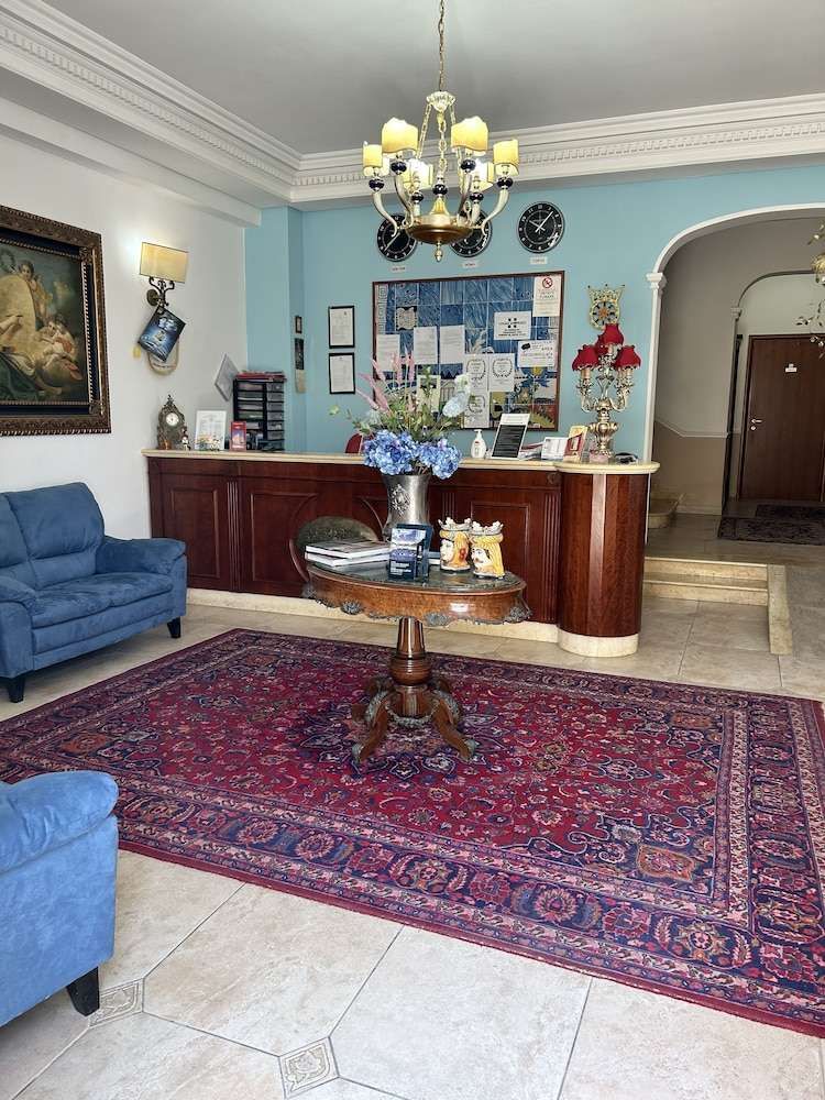 D'Angelo Palace