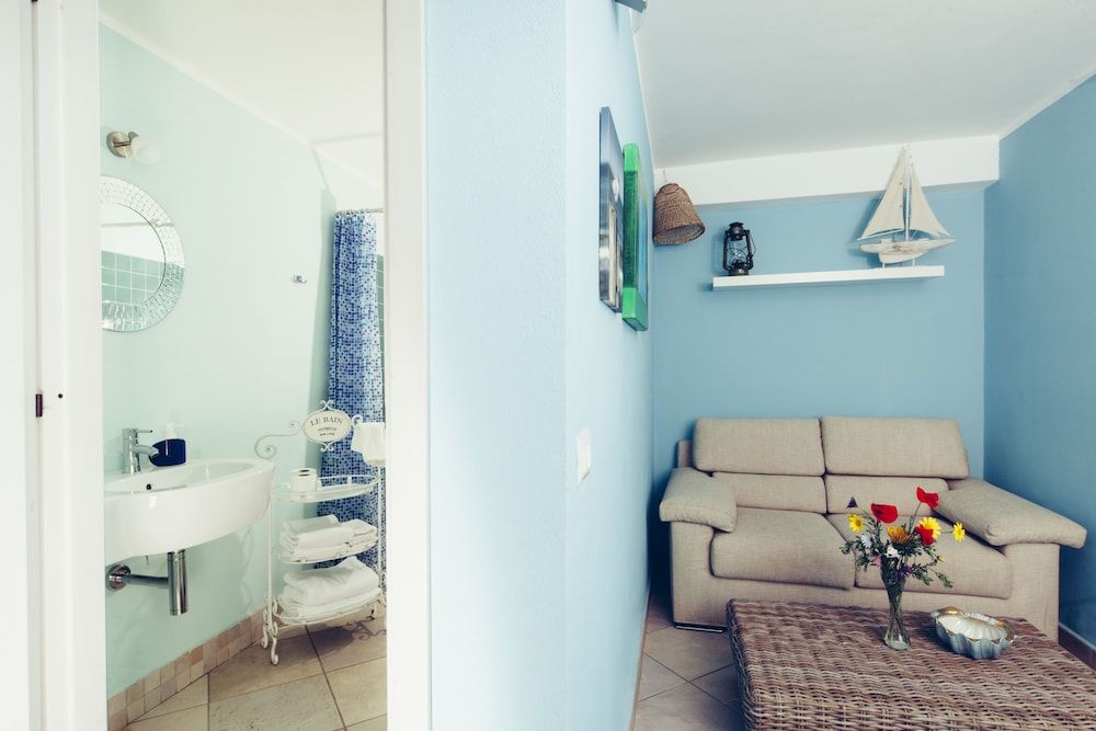B & B Blu Bosa