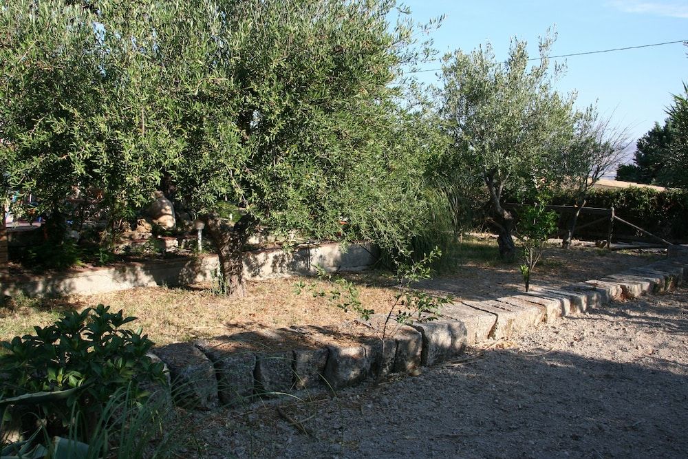 Bed & Breakfast Montesole Holiday