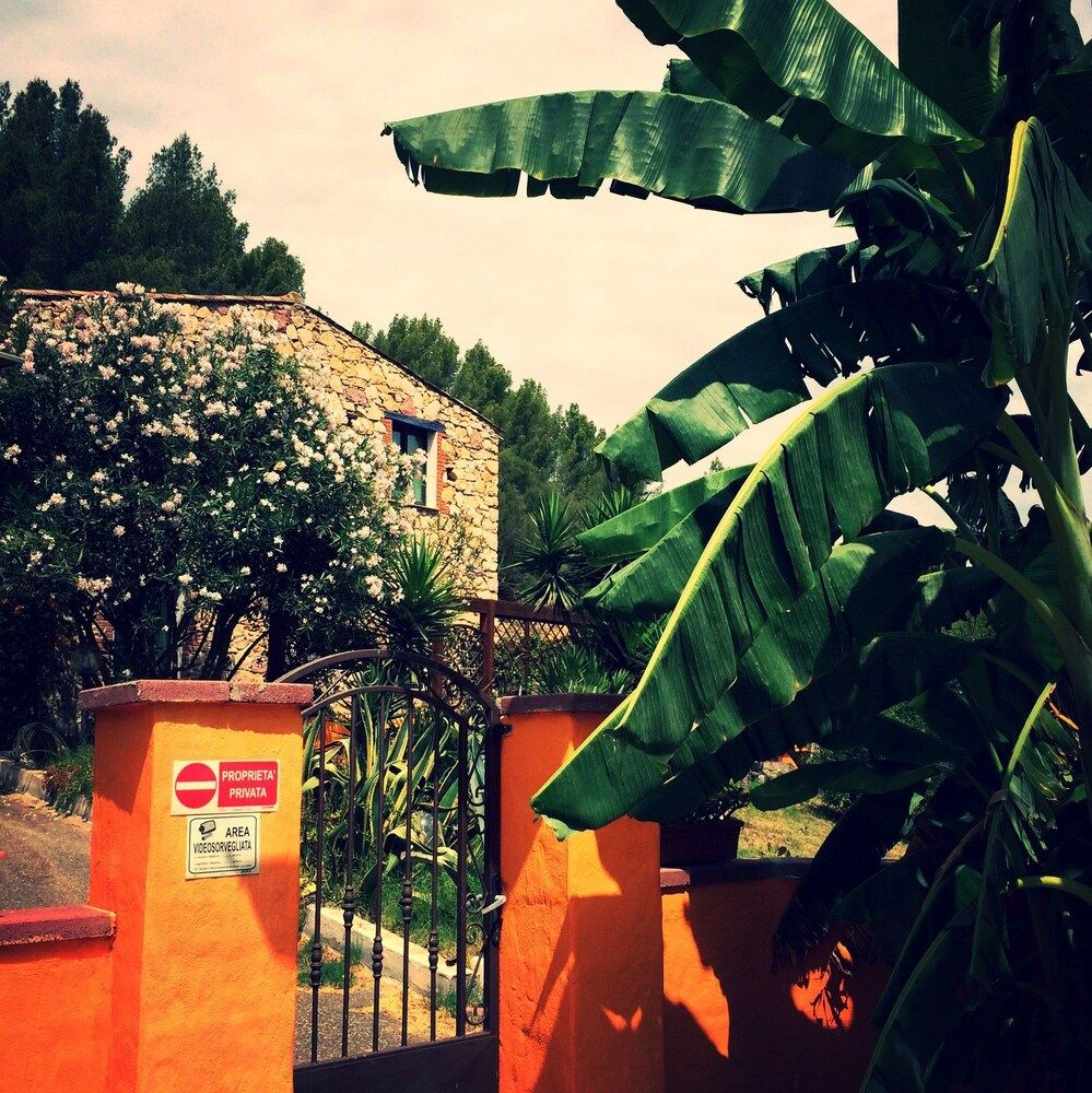 Villa El Minero Bed and Breakfast