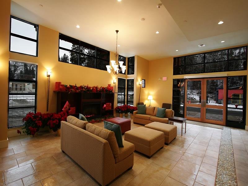 Summerland Waterfront Resort