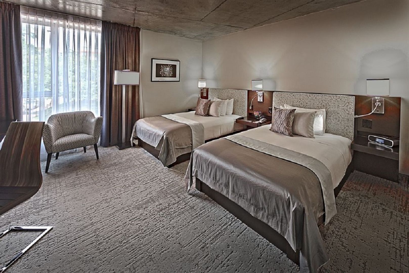 Hotel 10