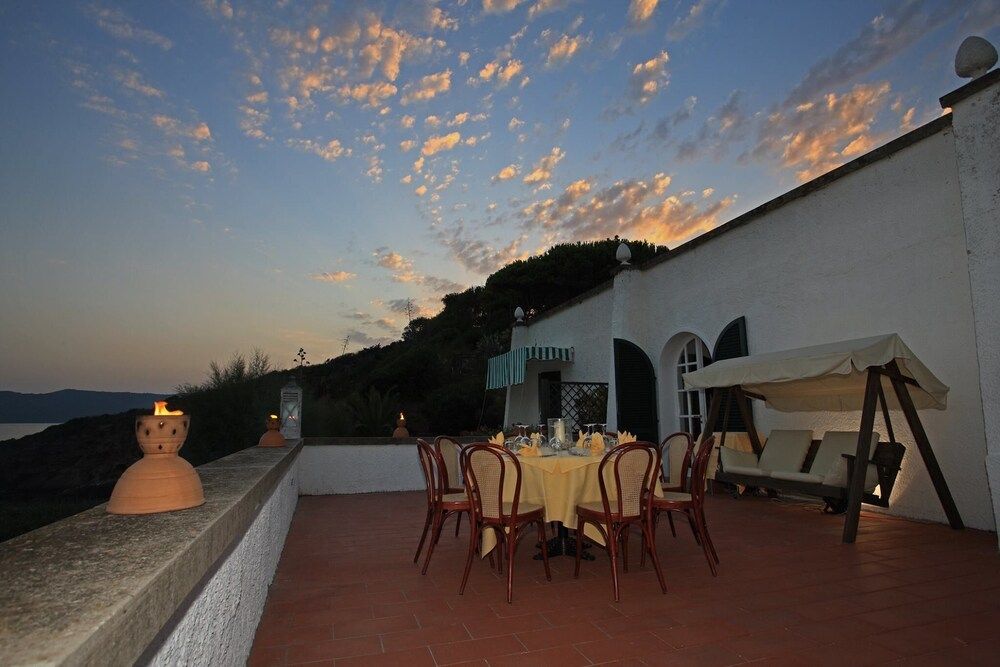 Hotel Antares