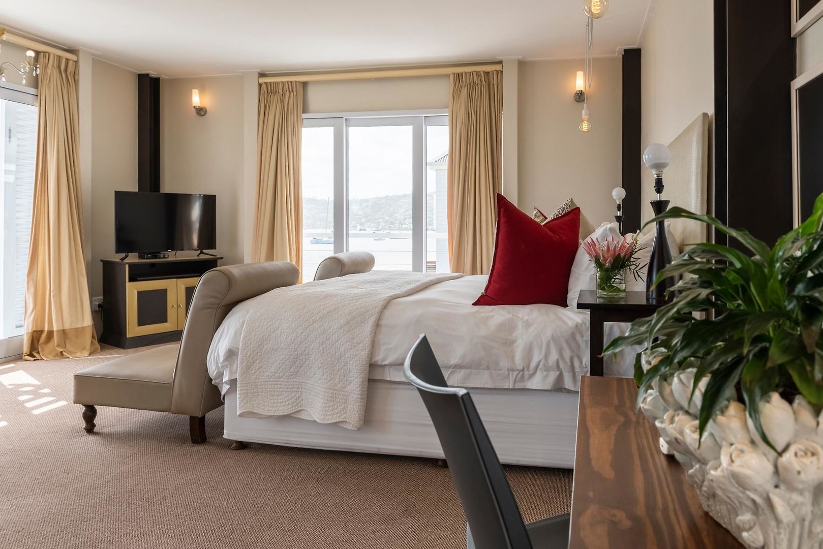 The Lofts Boutique Hotel