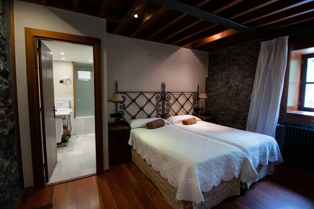 Antsotegi Hotel Restaurante