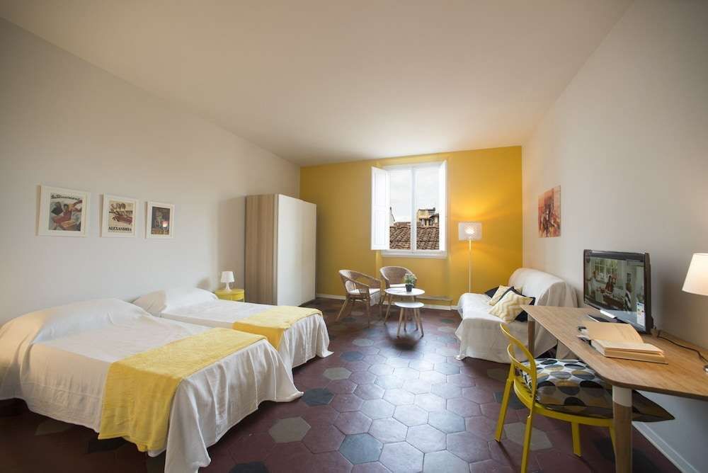 Florence Oasis