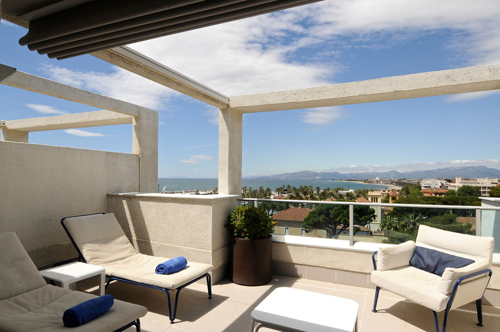 Blaumar Hotel