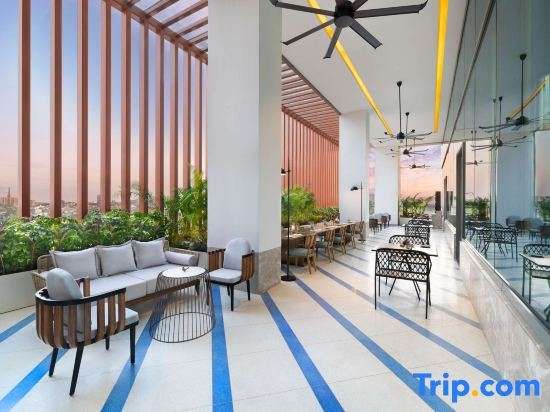 Novotel New Delhi City Centre